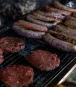 SWIM, CHILL & GRILL - Image 2